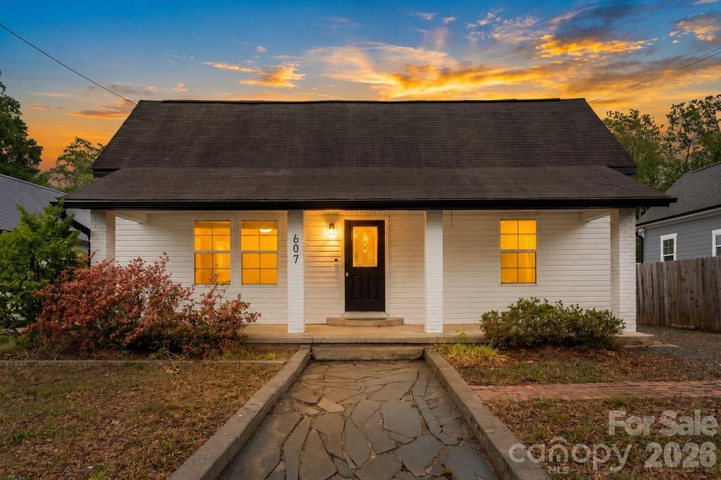 607 Old Charlotte Road SW, Concord, NC 28027
