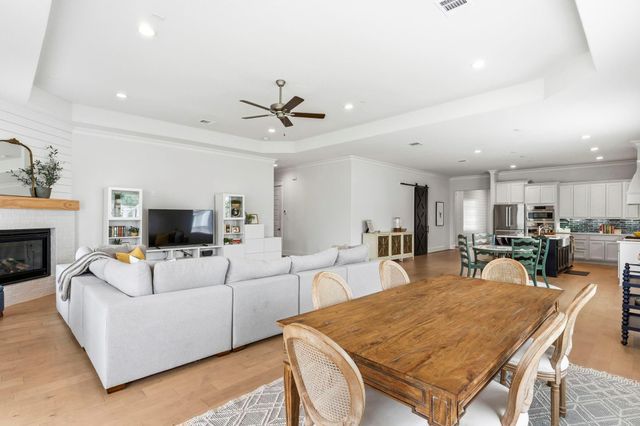 2368 Goldenglade Drive, Conroe, TX 77384