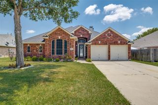 6205 Snow Ridge Court, Arlington, TX 76018