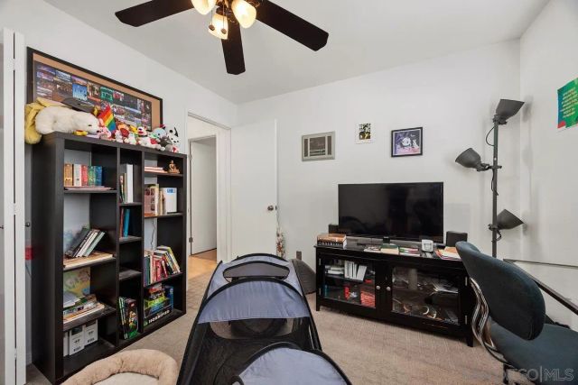 1435 Essex 7, San Diego, CA 92103