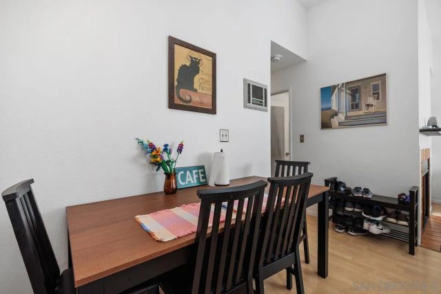 1435 Essex 7, San Diego, CA 92103