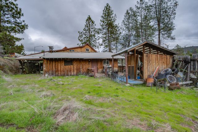 1720 Main Street, Weaverville, CA 96093