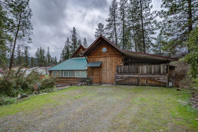 1720 Main Street, Weaverville, CA 96093