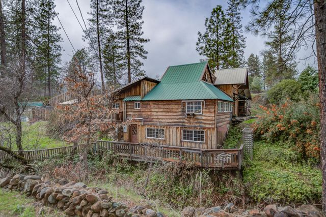 1720 Main Street, Weaverville, CA 96093