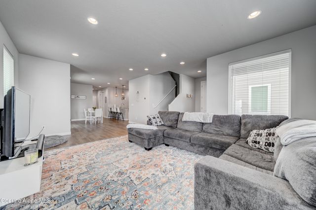 2999 N Andromeda St, Post Falls, ID 83854