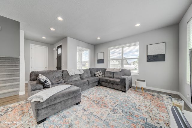 2999 N Andromeda St, Post Falls, ID 83854