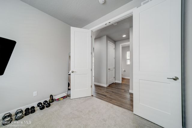 2999 N Andromeda St, Post Falls, ID 83854
