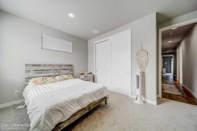 2999 N Andromeda St, Post Falls, ID 83854