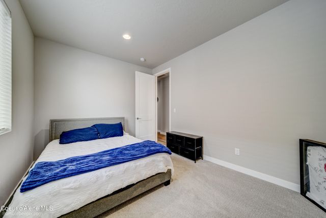2999 N Andromeda St, Post Falls, ID 83854
