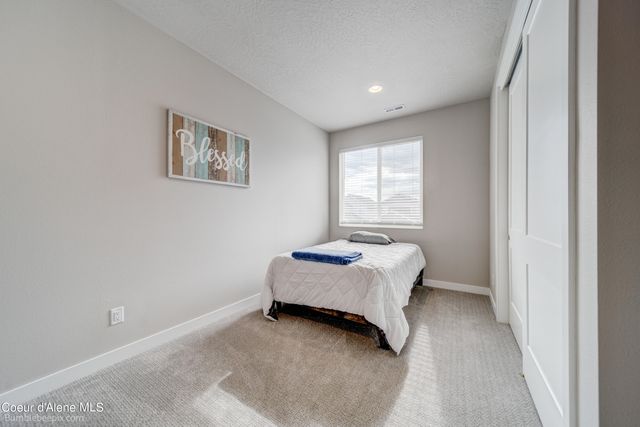2999 N Andromeda St, Post Falls, ID 83854