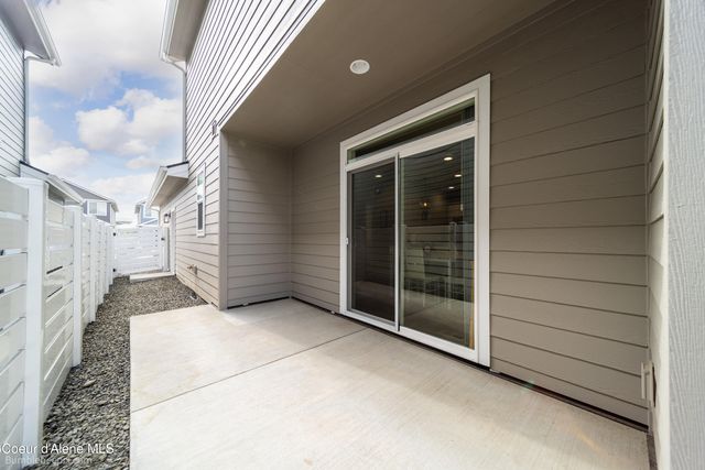 2999 N Andromeda St, Post Falls, ID 83854