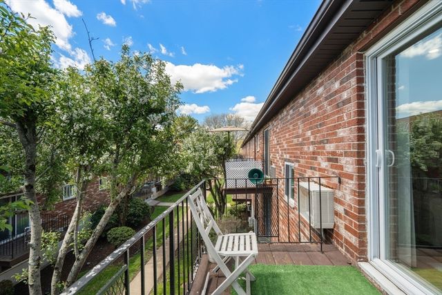 24 Westgate Road 5, Boston, MA 02132