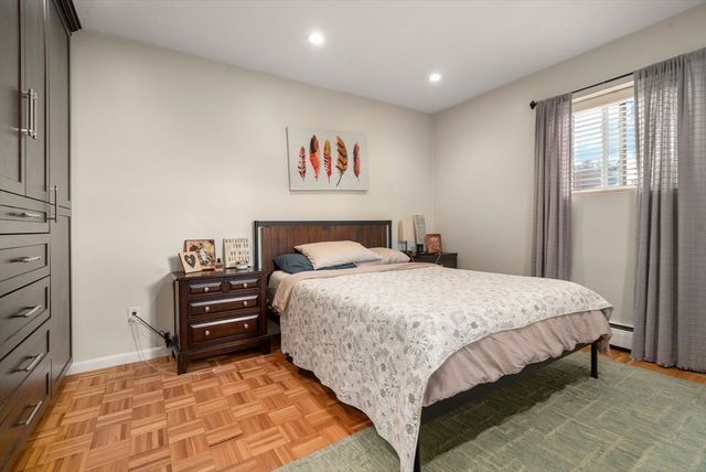 24 Westgate Road 5, Boston, MA 02132