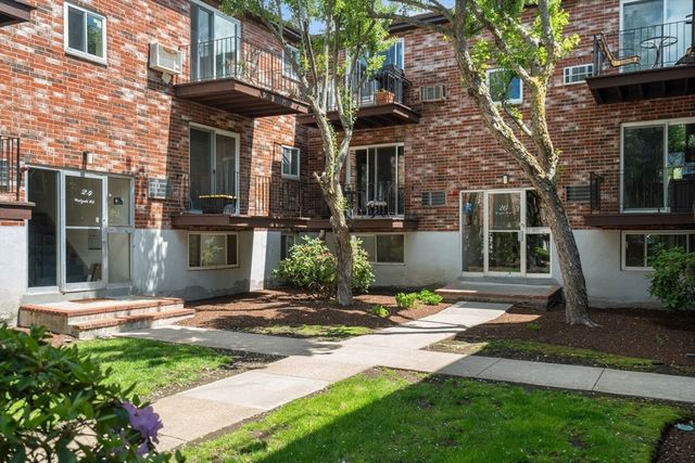 24 Westgate Road 5, Boston, MA 02132