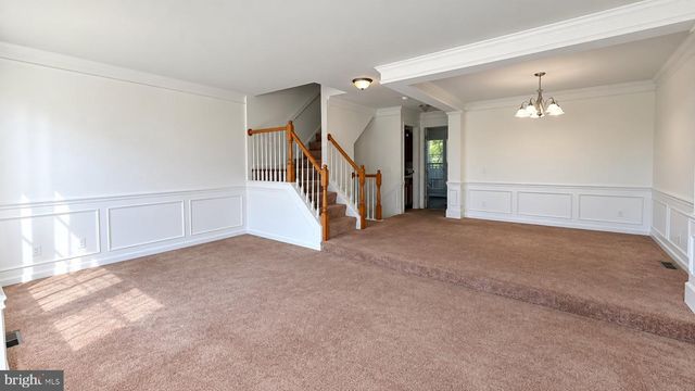 22 WEATHERLY RD, Delran Twp, NJ 08075