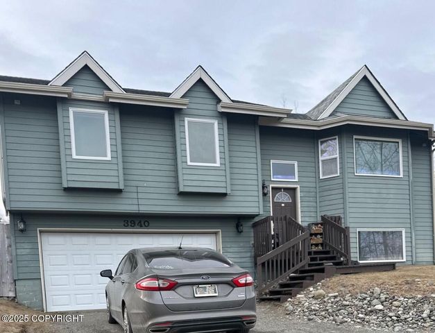 3940 E Cottonwood Way, Wasilla, AK 99654