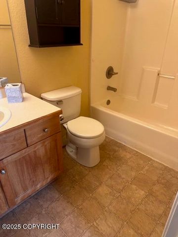 3940 E Cottonwood Way, Wasilla, AK 99654