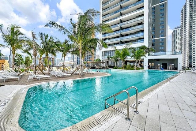 159 NE 6th Street 2610, Miami, FL 33132