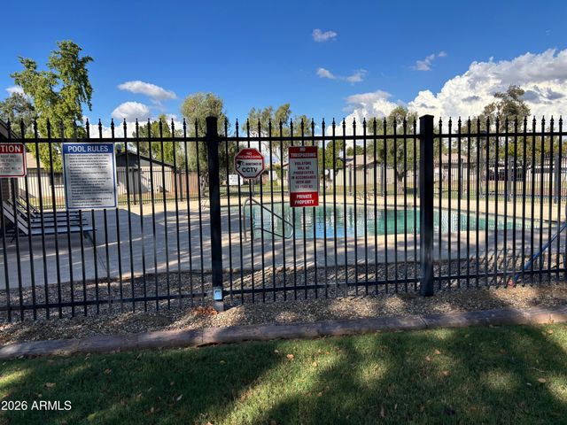 1029 W LAGUNA Drive, Tempe, AZ 85282