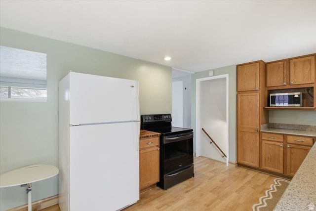 211 W 5250 S, Washington Terrace, UT 84405