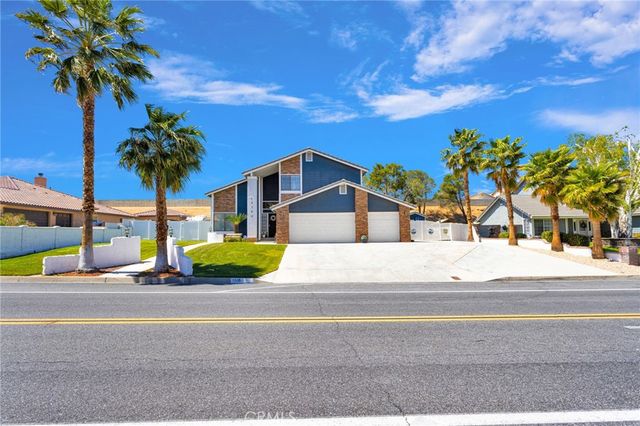 13380 Hidden Valley Rd, Victorville, CA 92395