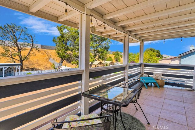 13380 Hidden Valley Rd, Victorville, CA 92395