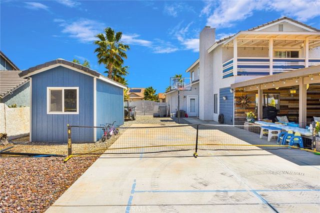 13380 Hidden Valley Rd, Victorville, CA 92395