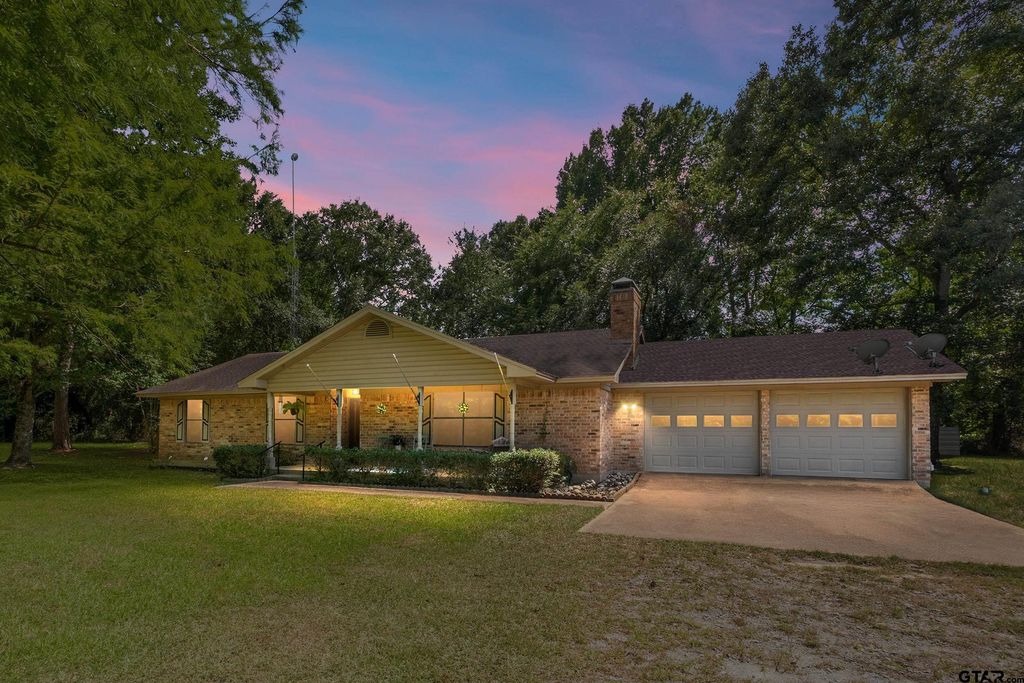 741 VZ County Road 4134, Canton, TX 75103