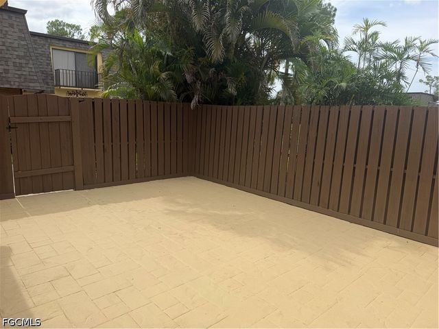 5606 Malt DR 2, Fort Myers, FL 33907