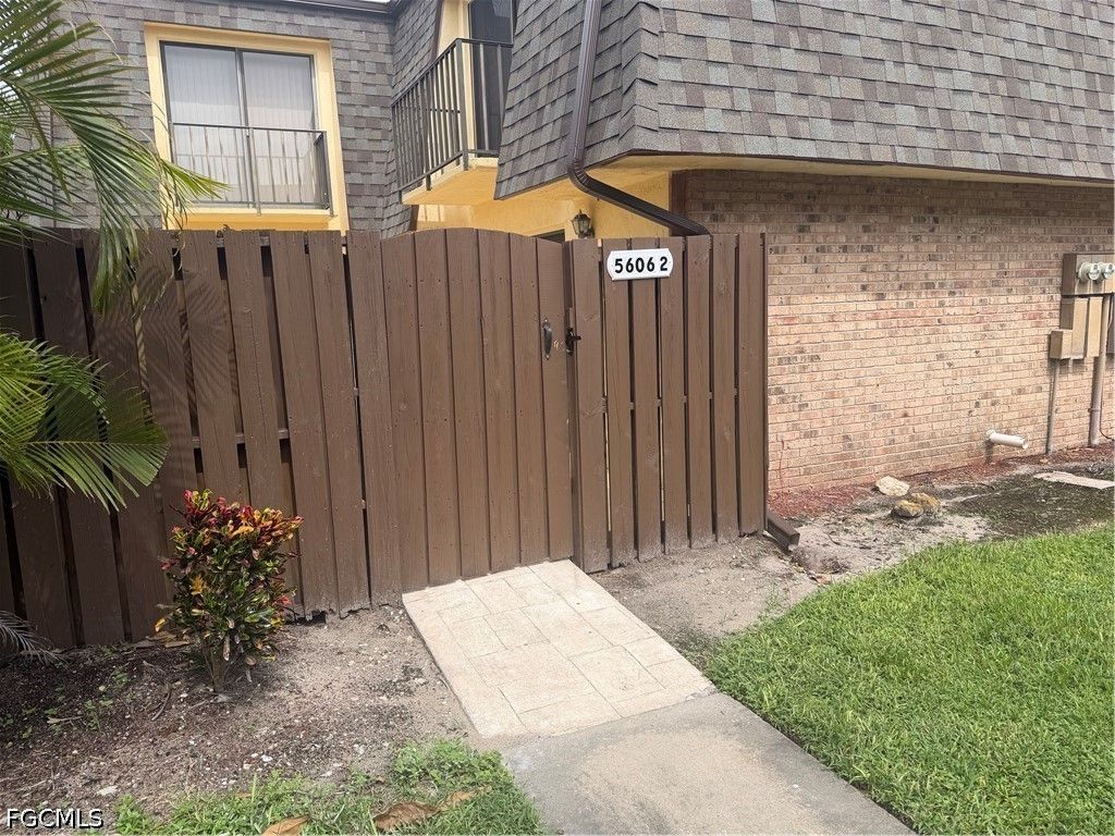 5606 Malt DR 2, Fort Myers, FL 33907