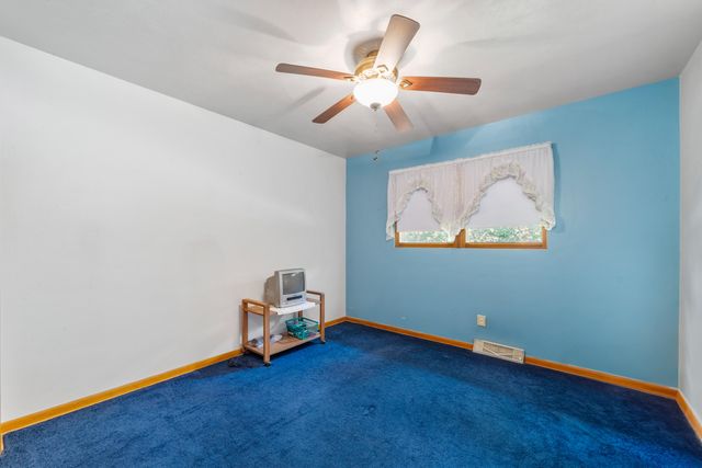 7712 Delaware Place, Merrillville, IN 46410