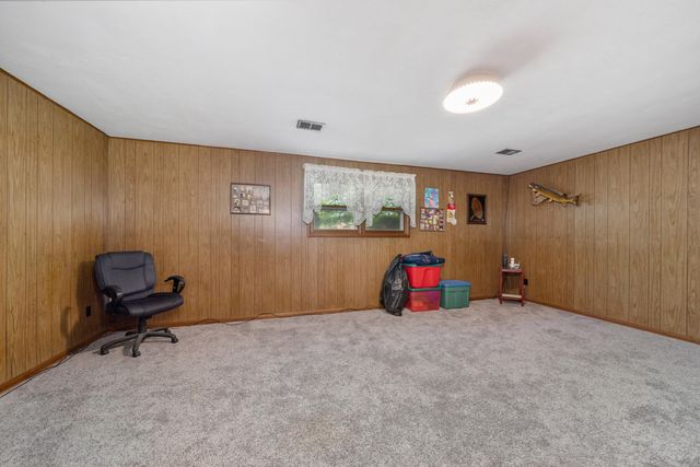 7712 Delaware Place, Merrillville, IN 46410