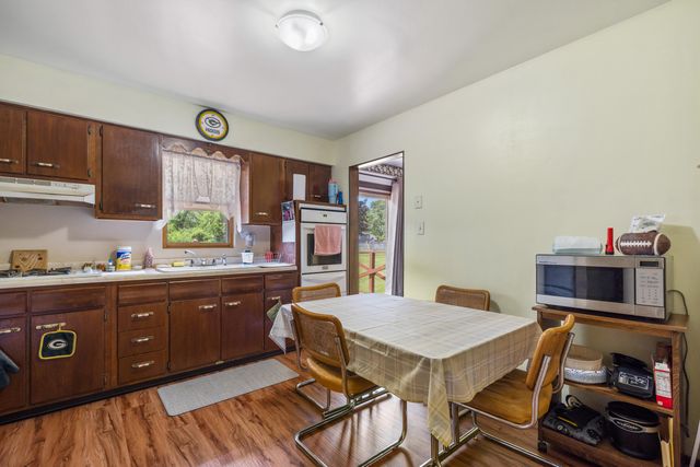 7712 Delaware Place, Merrillville, IN 46410