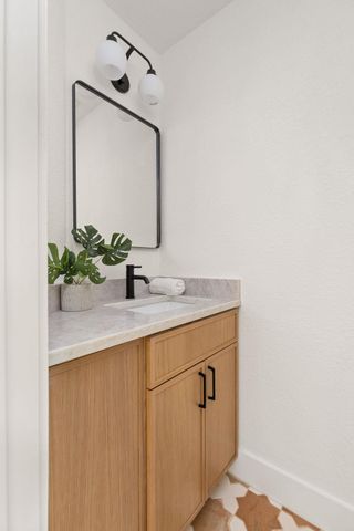 8708 Cretys CV, Austin, TX 78745