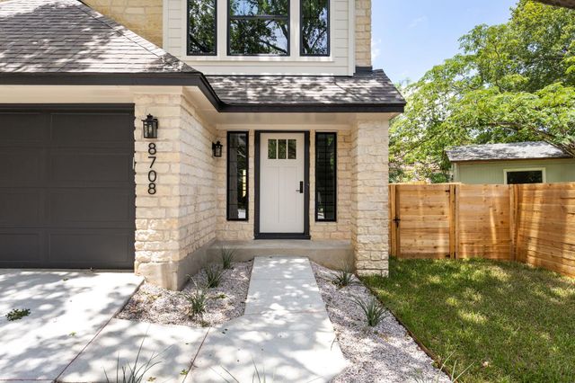 8708 Cretys CV, Austin, TX 78745
