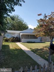 1314 1ST RD, Baltimore, MD 21220