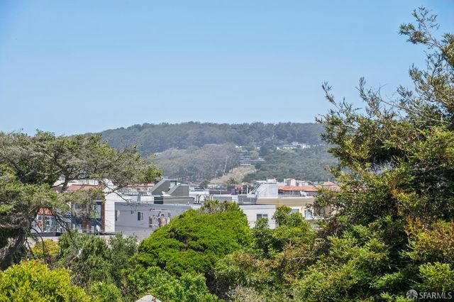 664 27th Avenue, San Francisco, CA 94121