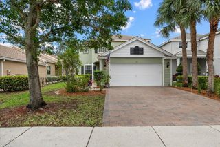 135 Hamilton Terrace, West Palm Beach, FL 33414