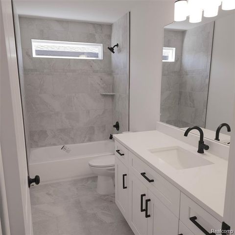 24019 Tullymore Drive, Macomb Township, MI 48042