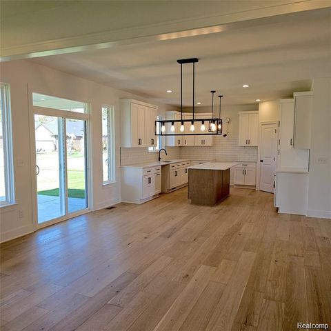24019 Tullymore Drive, Macomb Township, MI 48042