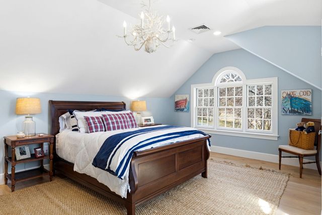 34 Farm Valley Road, Osterville, MA 02655