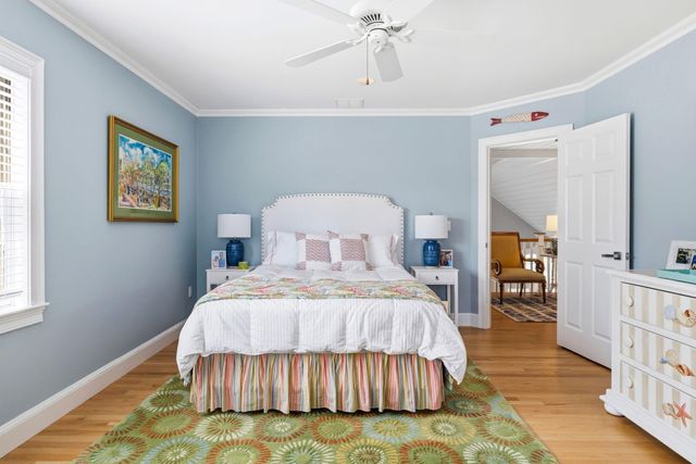 34 Farm Valley Road, Osterville, MA 02655