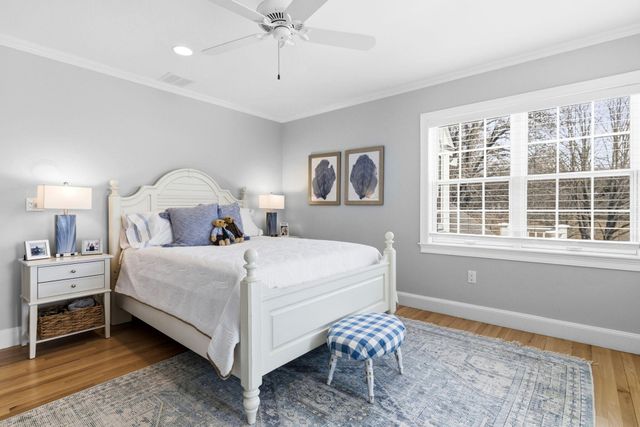 34 Farm Valley Road, Osterville, MA 02655