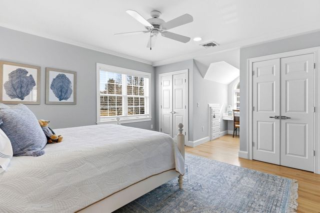 34 Farm Valley Road, Osterville, MA 02655