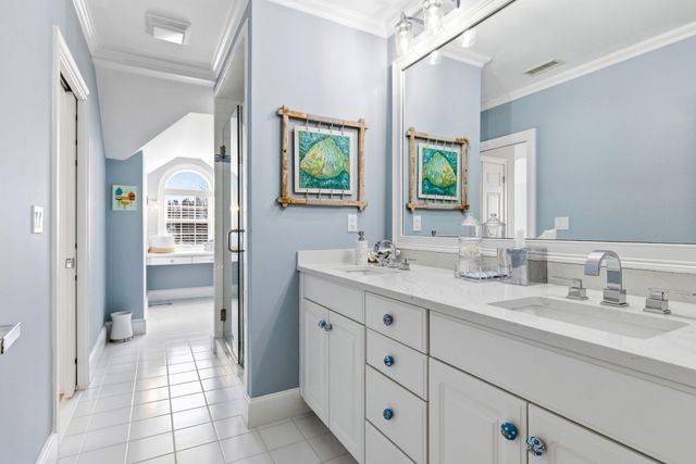 34 Farm Valley Road, Osterville, MA 02655