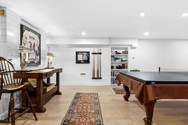 34 Farm Valley Road, Osterville, MA 02655