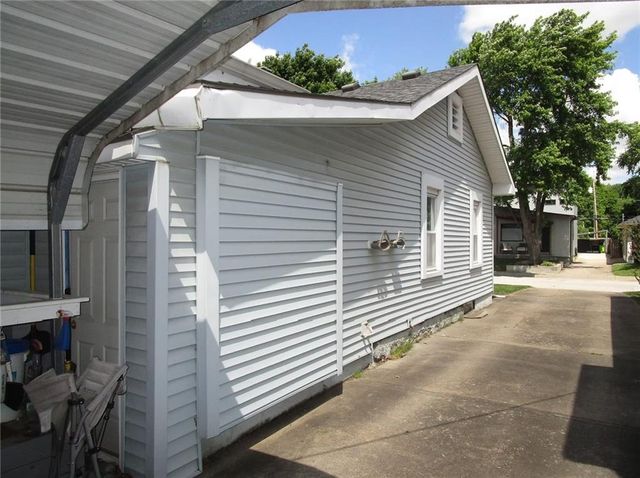 1219 E 24 Avenue, North Kansas City, MO 64116
