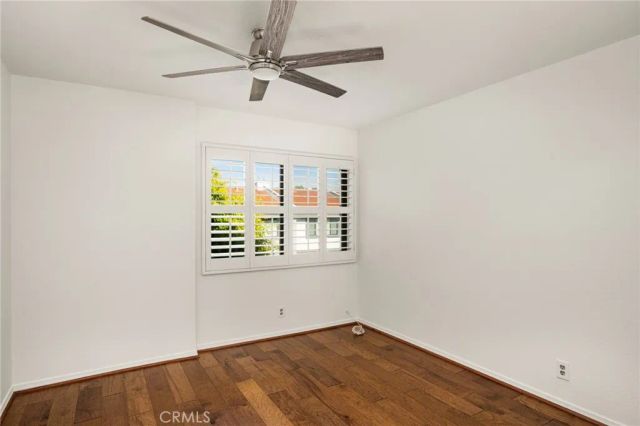 2000 W Palmyra 10, Orange, CA 92868