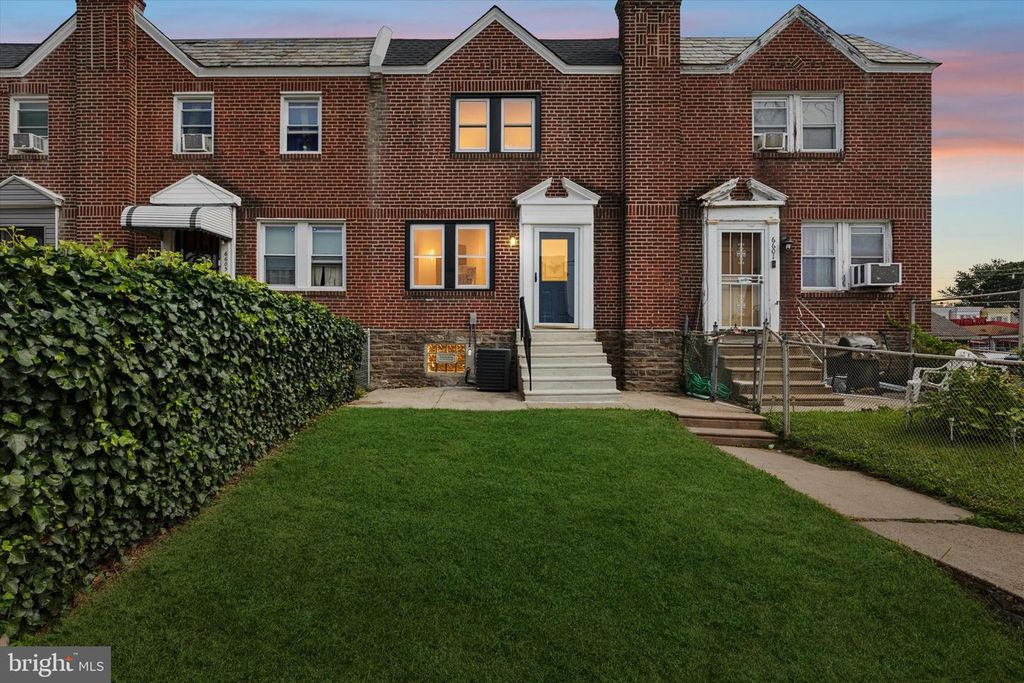 6603 N 21ST ST, Philadelphia, PA 19138