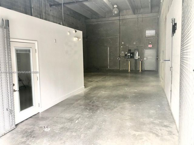 1845 NW 112th Ave 210, Sweetwater, FL 33172